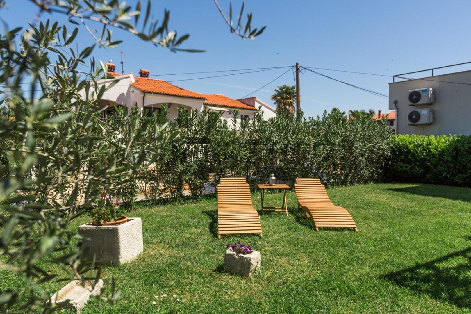 Riva Garden Exclusive Apartamento Funtana Exterior foto